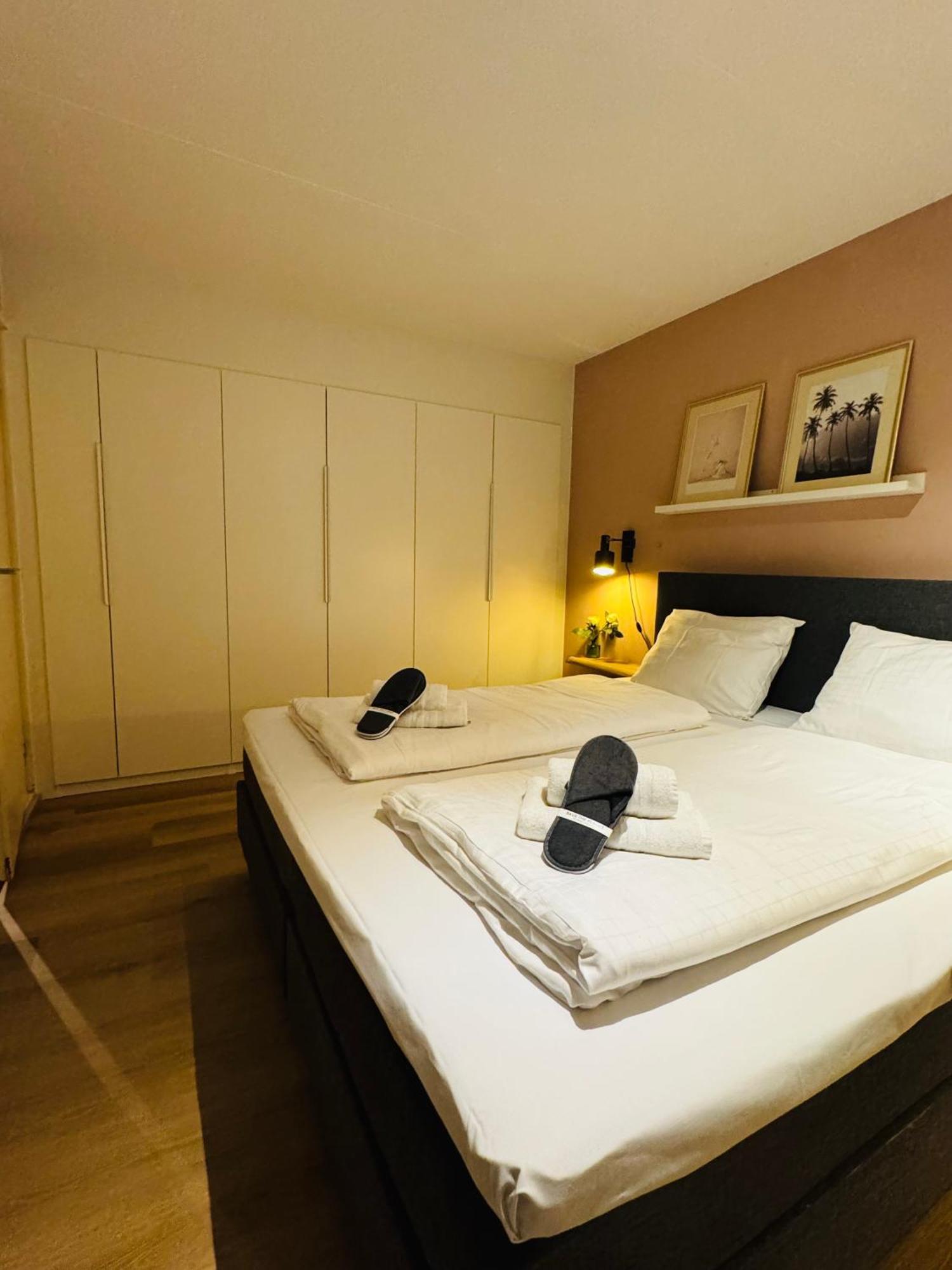 Hello Noordwijk - Souterrain Hoogwakersbosstraat 6 Apartment Екстериор снимка